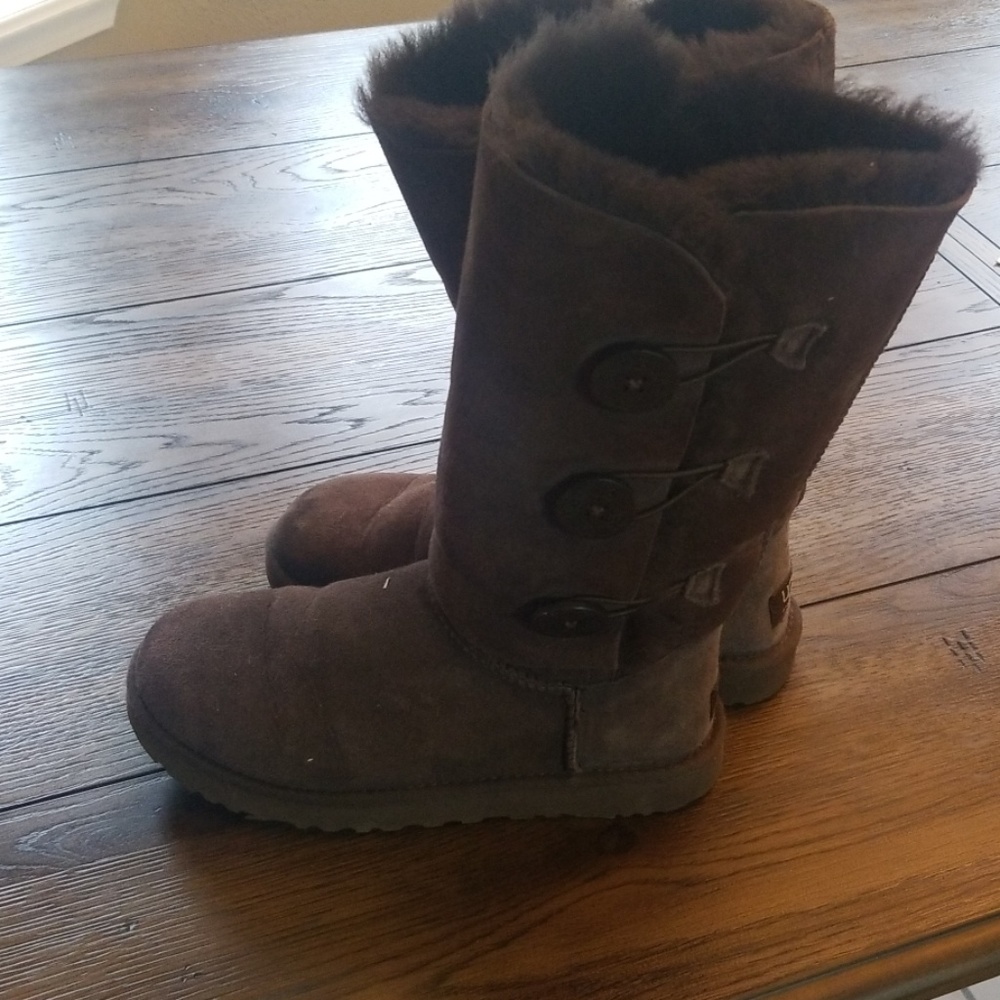 Ugh boots